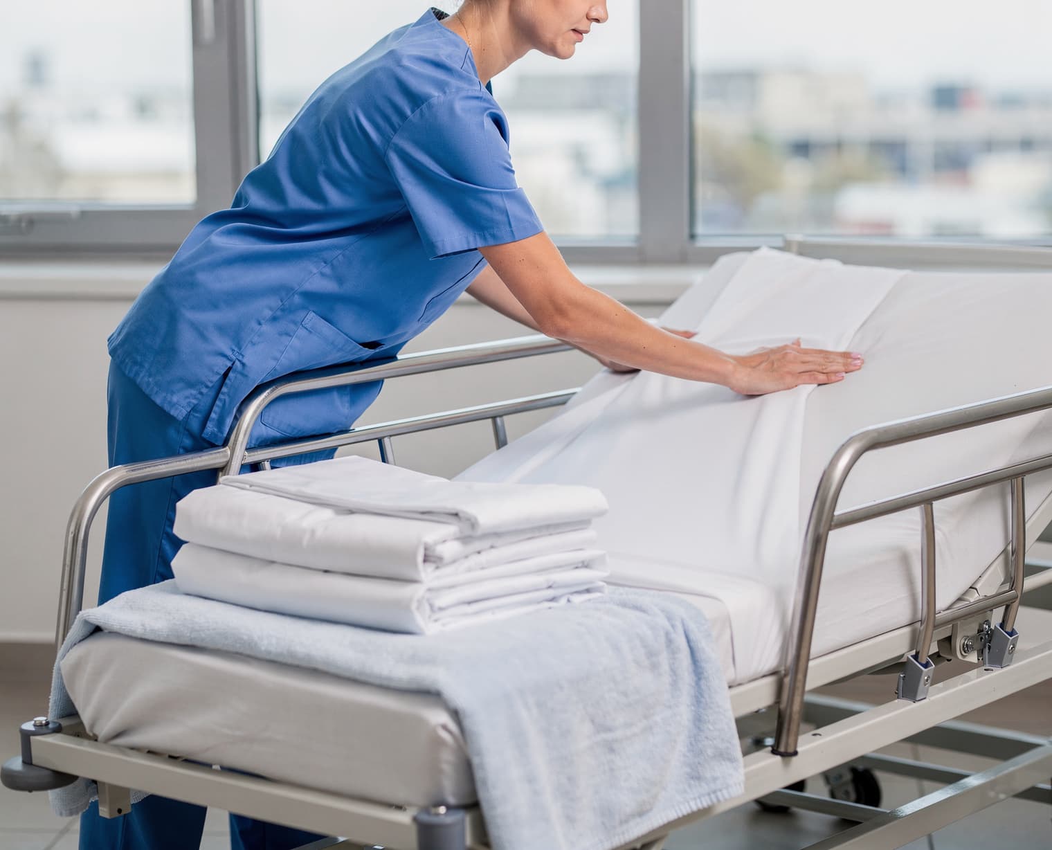 Hospital Bed Sheets and Medical Bed Linen: Sizes, Fabrics, and Buying vs. Renting
